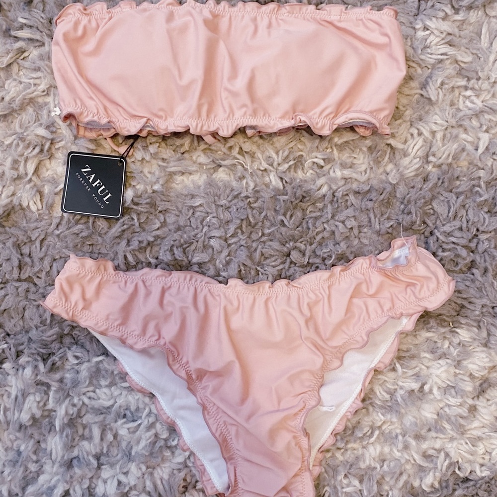 Bathing suit